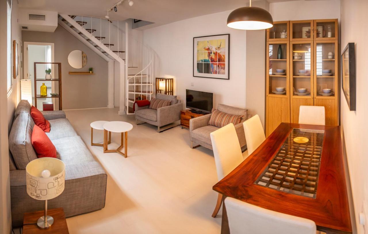 セビリアCenturia Macarena, Apartamento Duplexアパートメント エクステリア 写真